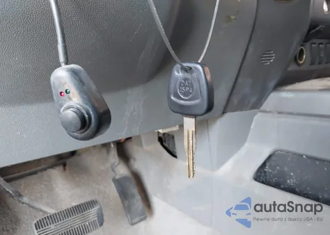 2007 Nissan Titan Se z USA, uszkodzony, nr VIN 1N6BA06A37N201620